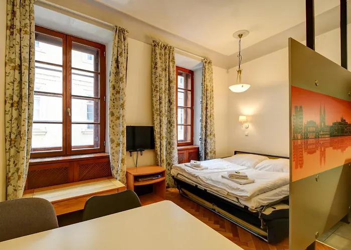 Historic Centre Apartments VIII